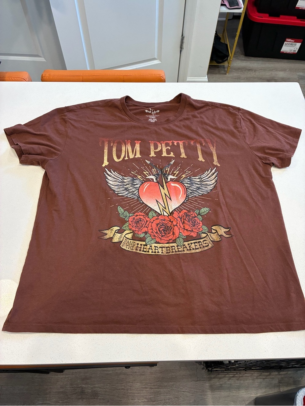 Hybrid Apparel  Tom Petty & The Heartbreakers Live 1986 Brown Tee Women’s 2XL